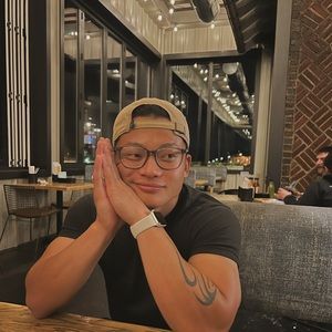 Meet your Posher, Elliot